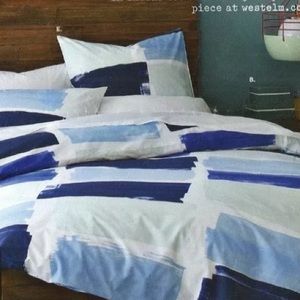 West Elm Queen Duvet (plus shams)